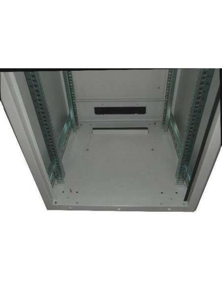 Armadio 32 Unita' Linea Professionale (A)1580 X (L)600 X (P)600 Mm. Colore Nero Ral9005