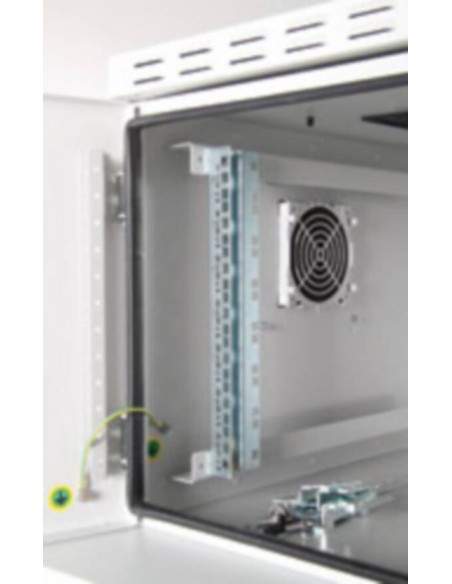 Armadio Rack 19" Per Reti Da Esterno Protezione Ip55 9 Unita' 600X450X490 Mm. (Lxpxa)