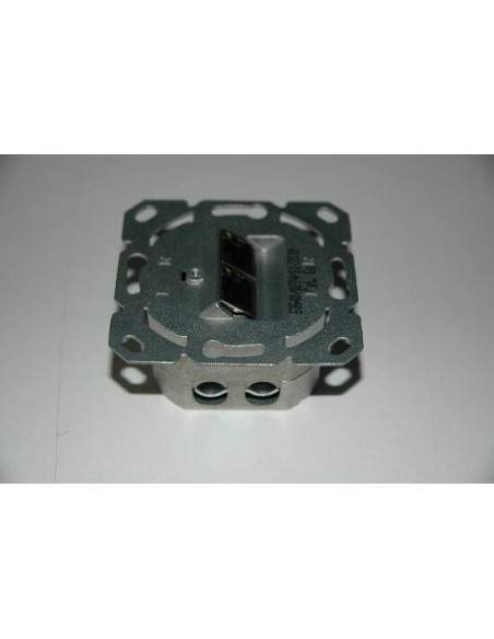 Placca Presa Muro Cat. 6A Schermata Con 2 Prese Rj45 Installazione Cavi Orizzontale