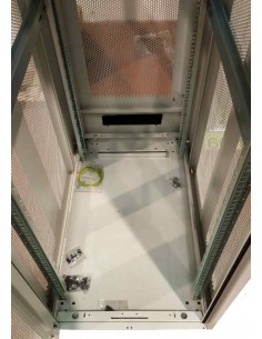 Armadio 42 Unita' Linea Professionale Mm. (A)2020 X (Ll)600  X (P) 1000 Con Tutte Le Porte Traforate 2