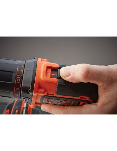 BLACK+DECKER Trapano Avvitatore Batteria a Percussione, 1 Batteria Litio, con 2 velocità meccaniche, 18V, BDCHD18K-QW Black&Deck