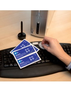 Salviette umide/asciutte AF International Ultraclene Confez. da 10 salviette doppie - AULT010 AF - 1 2