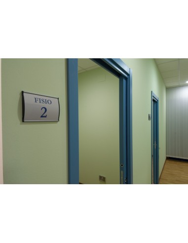 Targa da parete Arkos profilo silver bombata in alluminio e pvc Studio T - 6