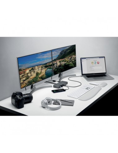 Docking Station SD5700T Thunderbolt™...
